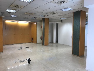 Local en C/ Lleida - El Prat de Llobregat - Barcelona 2