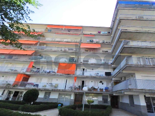 Pisos banco Vila-Seca