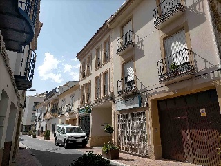 Local en C/ Cardenal Monescillo 2