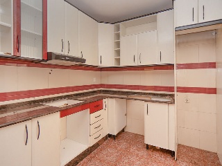 Piso, plaza de garaje y trastero en Ps. de los Ángeles, Lorca (Murcia) 6