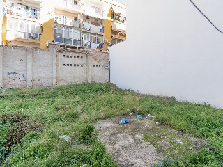 72557-0001 10