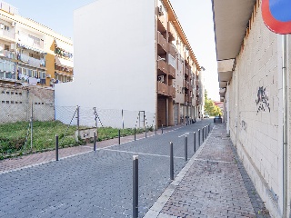 72557-0001 12