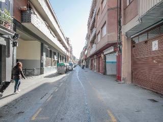 Pisos, dúplex y garajes en C/ Rafael de Casanovas, Badalona (Barcelona) 45