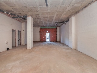 Local en C/ Manresa, Reus (Tarragona) 17