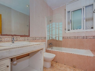 Chalet independiente en Av Castellbisbal - Rubí - Barcelona 12
