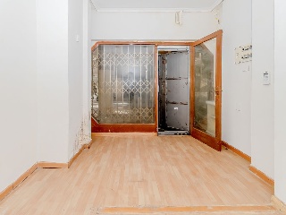 Local comercial en C/ Gutiérrez Ortega - Ciudad Real - 18