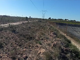 LO MESEGUER. LOS MONTESINOS 13