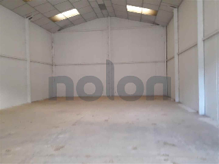 Nave en venta en Albacete de 200  m²
