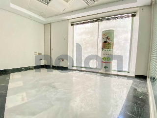 Local en venta en Almeria de 162  m²