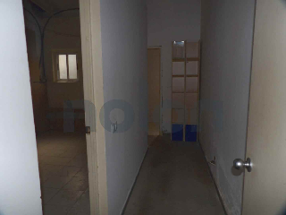 Local en venta en Castrillon de 62  m²