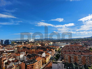 Piso en venta en Oviedo