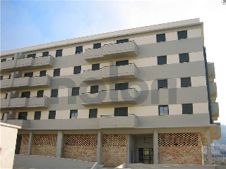 Local en venta en Antequera de 71  m²