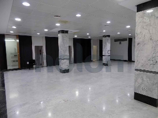 Local en venta en Malaga de 359  m²