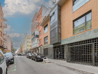 Piso en C/ Germán Pérez Carrasco, Madrid  13