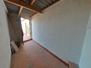  52
