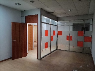 Conjunto de locales y garaje en C/ Montemar - Guadalajara - 6
