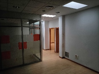 Conjunto de locales y garaje en C/ Montemar - Guadalajara - 9