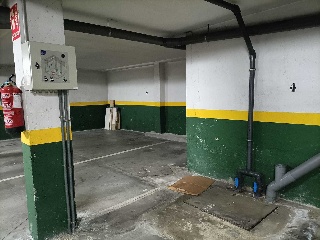 Conjunto de locales y garaje en C/ Montemar - Guadalajara - 17
