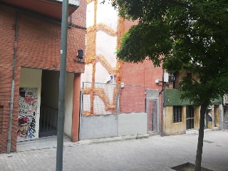 Suelo urbano consolidado en C/ Concordia - Barcelona - 7