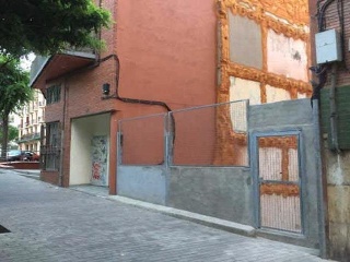 Suelo urbano consolidado en C/ Concordia - Barcelona - 10