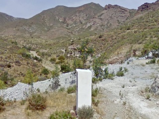 Suelo urbano consolidado en C/ Vallestrique - Níjar - Almería 7