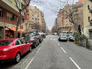Local comercial en C/ Rosselló - Barcelona - 10