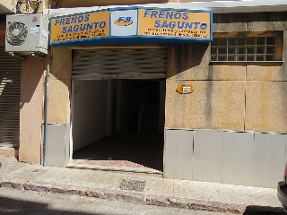 Local en venta en Sagunto de 299  m²