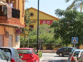Local en C/ Dolz del Castellar - Sagunto - Valencia 2