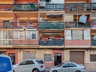 Piso en venta en Torrent de 67  m²