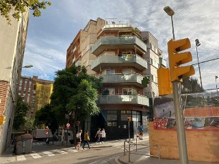 Plaza de garaje en C/ Riera de can toda 2