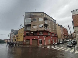 Piso en venta en Santa Coloma De Gramenet de 61  m²