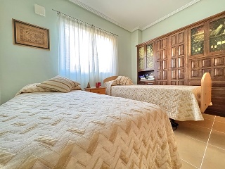 Chalet adosado en Orihuela costa 44