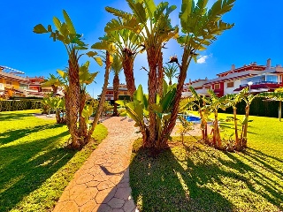 Chalet adosado en Orihuela costa 69