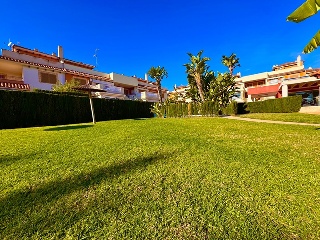 Chalet adosado en Orihuela costa 70