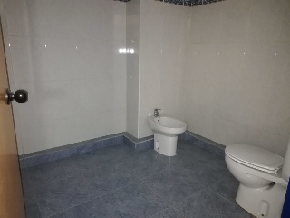 Oficinas con garaje en C/ León y Castillo 7