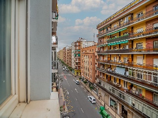 Piso en C/ Gonzalo de Berceo - Logroño - 19