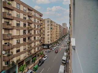 Piso en C/ Gonzalo de Berceo - Logroño - 20