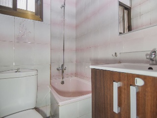 Piso en C/ Sant Lluis - Santa Coloma de Gramenet - Barcelona 11