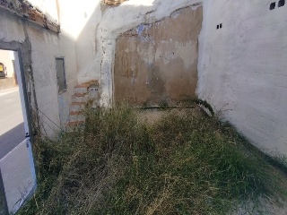 Suelo con edificación en C/ Numancia, Elda (Alicante) 6