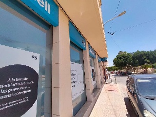 Local en venta en Formentera Del Segura de 230  m²