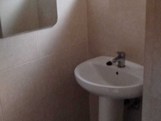 Piso y locales en C/ Víctor Romanos, Fuenmayor (La Rioja) 12