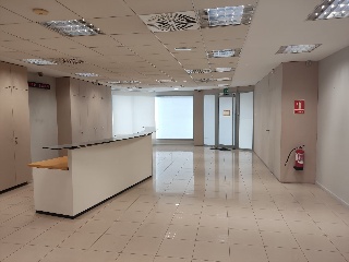 Local en Av Cataluña - Castellbell i el Vilar - Barcelona 4