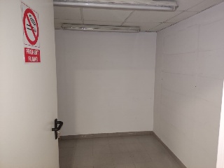 Local en Av Cataluña - Castellbell i el Vilar - Barcelona 11