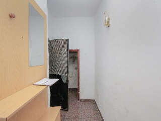 Suelo urbano con edificación en Montcada i Reixac (Barcelona) 20