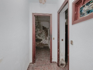 Suelo urbano con edificación en Montcada i Reixac (Barcelona) 21