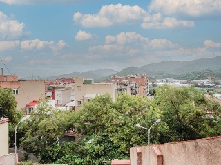 Suelo urbano con edificación en Montcada i Reixac (Barcelona) 35