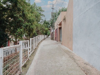 Suelo urbano con edificación en Montcada i Reixac (Barcelona) 36