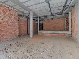 Local comercial en C/ Baltasar Gracián, La Carlota - Córdoba - 52