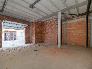 Local comercial en C/ Baltasar Gracián, La Carlota - Córdoba - 56