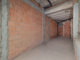 Local comercial en C/ Baltasar Gracián, La Carlota - Córdoba - 64